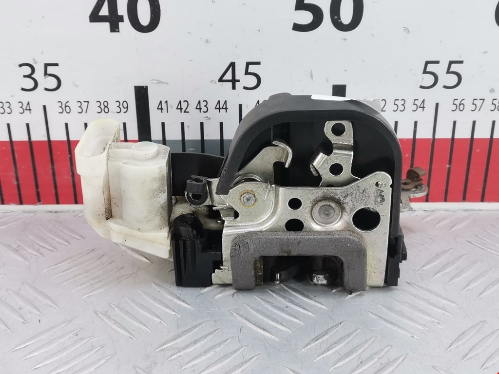 Замок двери передней правой ALFA ROMEO 147 2000-2010