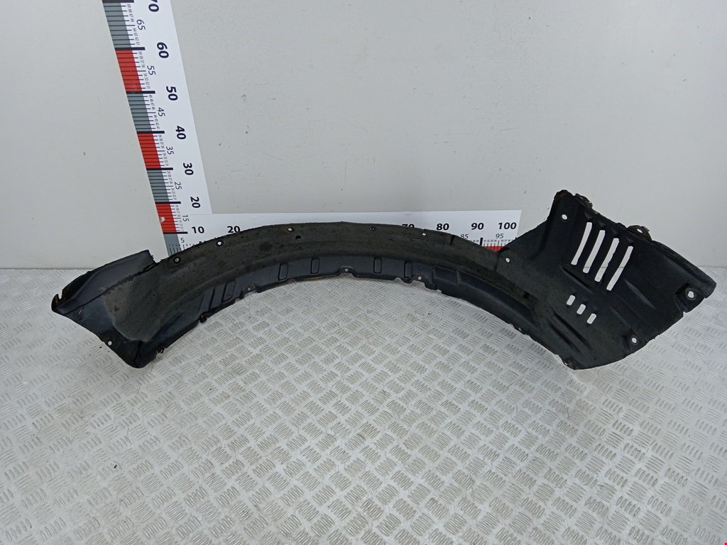 Локер (подкрылок) передний левый MITSUBISHI Pajero IV 2006-2022