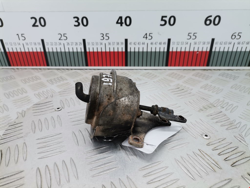 Моторчик привода (положения воздушных) заслонок (актуатор сервопривода турбины) OPEL Frontera B 1998-2004