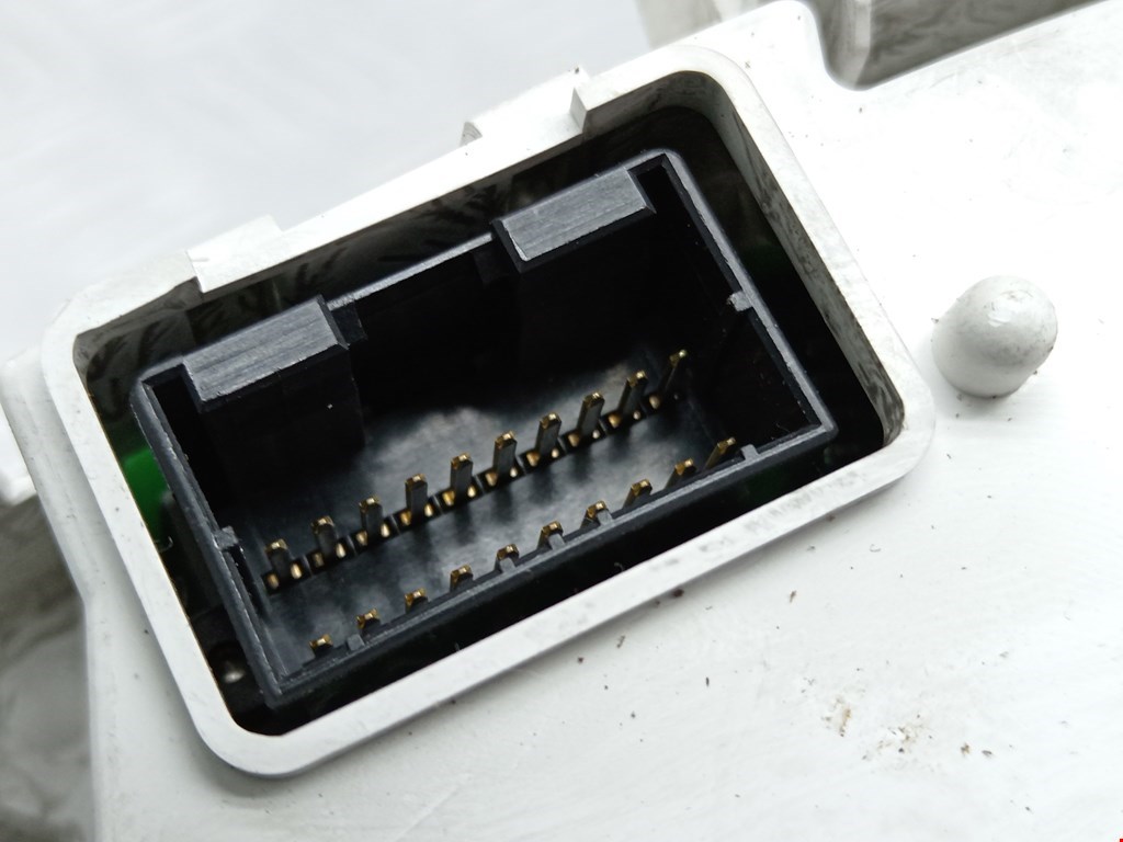 Панель приборов (щиток) JEEP Grand Cherokee WK 2004-2010