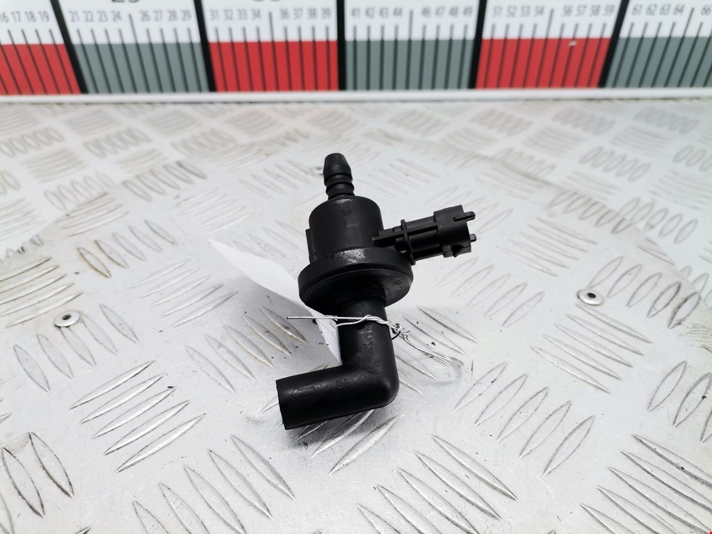 Клапан вентиляции топливного бака OPEL Astra H/Family 2004-2015