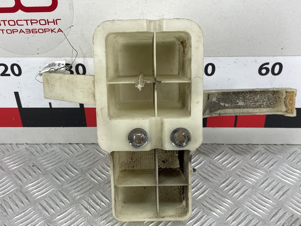 Кронштейн заднего бампера левый правый CHEVROLET Aveo T200 2003-2008