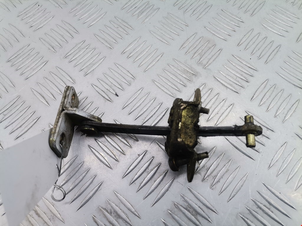 Ограничитель открывания двери передней Ford Transit 3 (1986-2000)