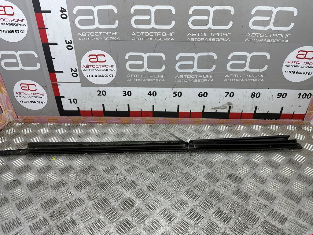 Уплотнитель (внутри) RENAULT Scenic I 1996-2003