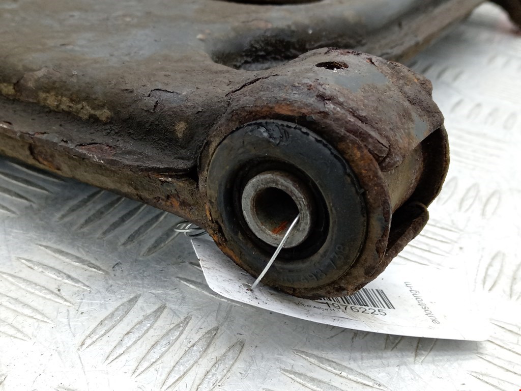 Рычаг передний правый OPEL Astra H/Family 2004-2015