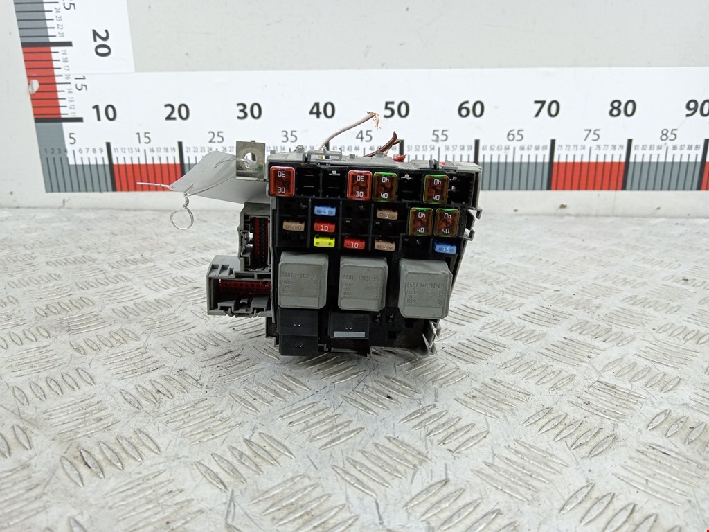 Датчик уровня в бачок омывателя FORD Mondeo IV 2007-2015