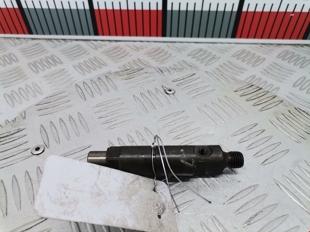 Форсунка дизельная механическая RENAULT Master 1980-1998