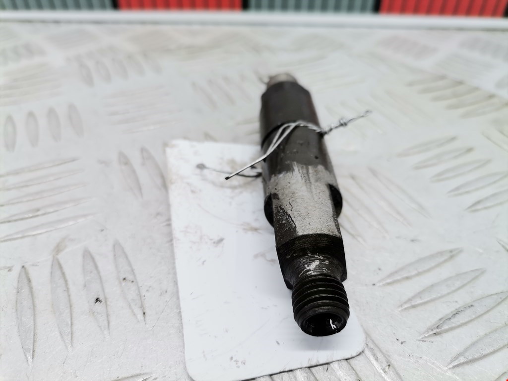 Форсунка дизельная механическая RENAULT Master 1980-1998