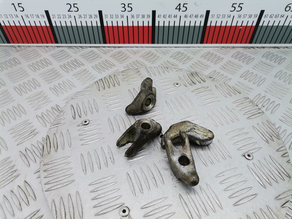 Кронштейн форсунки RENAULT Master 1980-1998