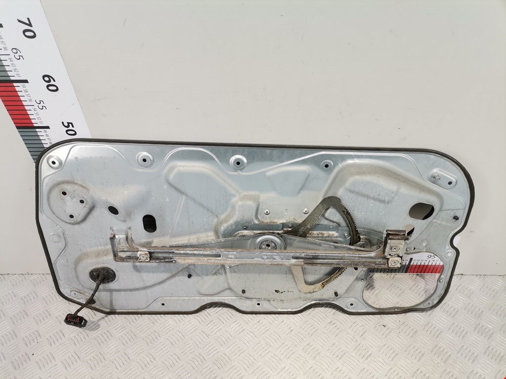Стеклоподъемник передний правый FORD Focus II 2005-2011