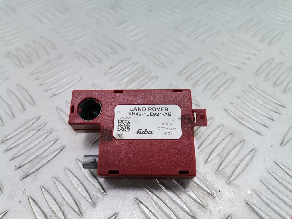 Усилитель антенны LAND ROVER Range Rover 2002-2012