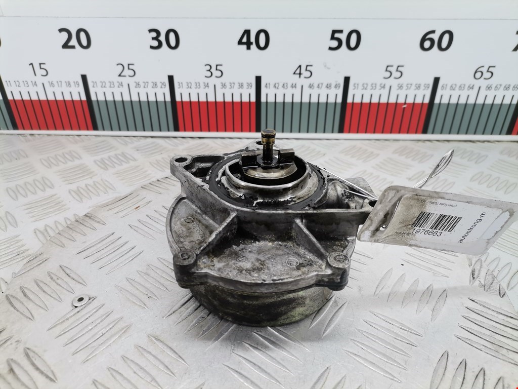 Насос вакуумный Audi A4 B6 (2000-2006)