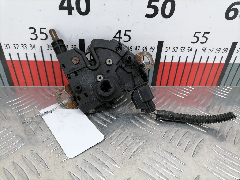 Замок капота Ford Kuga 1 (2008-2012)