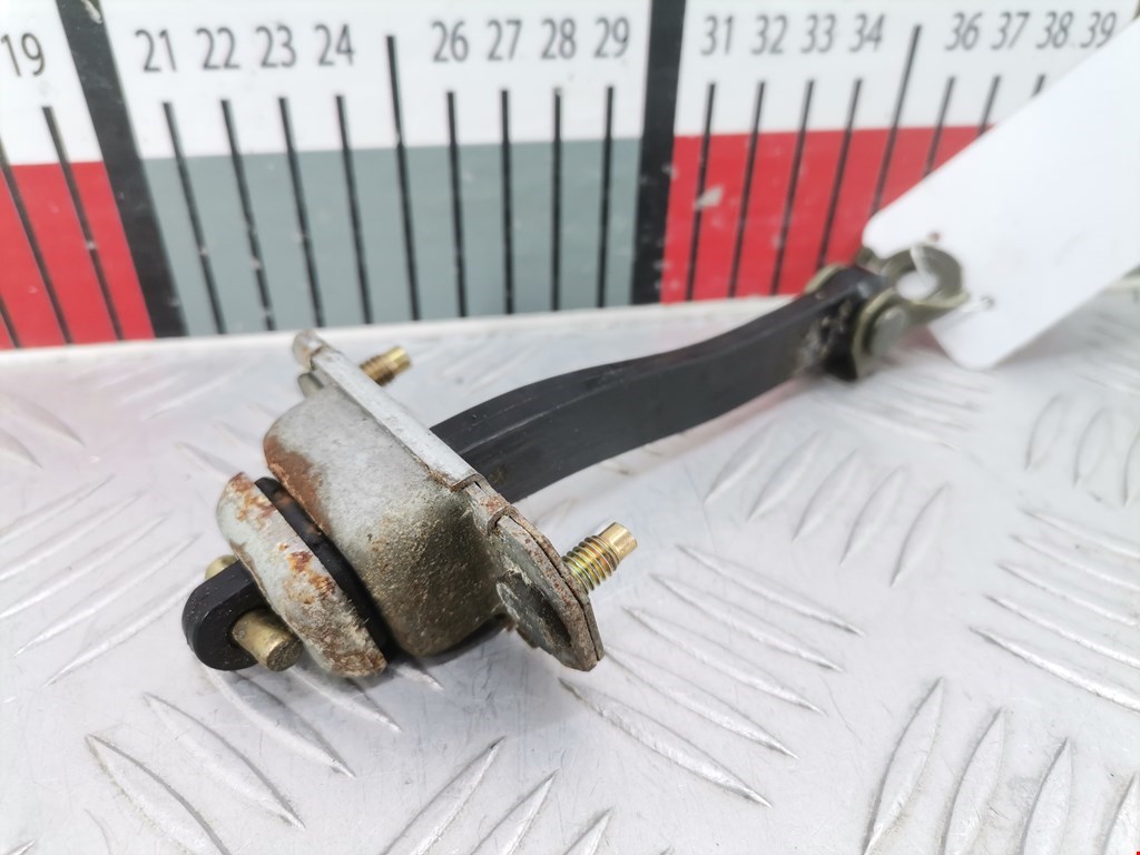 Ограничитель открывания двери SUBARU Legacy 1998-2004