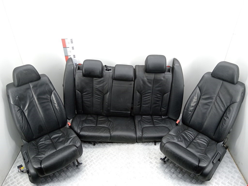 Комплект (К-кт) сидений VOLKSWAGEN Passat B6 2005-2011