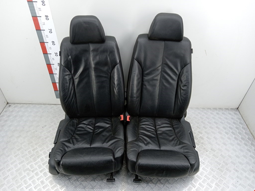 Комплект (К-кт) сидений VOLKSWAGEN Passat B6 2005-2011