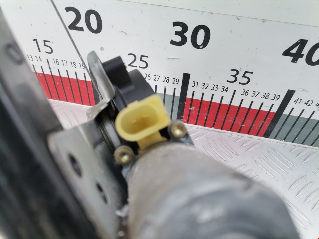 Стеклоподъемник задний правый VOLVO V70 II 2000-2007