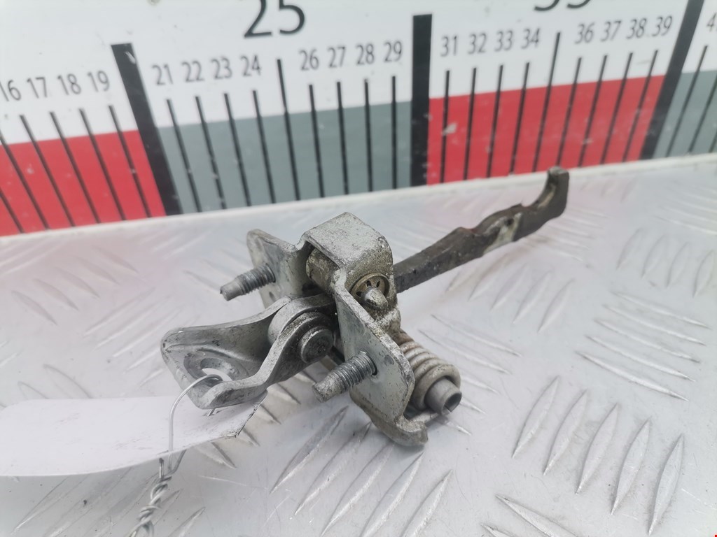 Ограничитель открывания двери MG ZT I 2001-2005