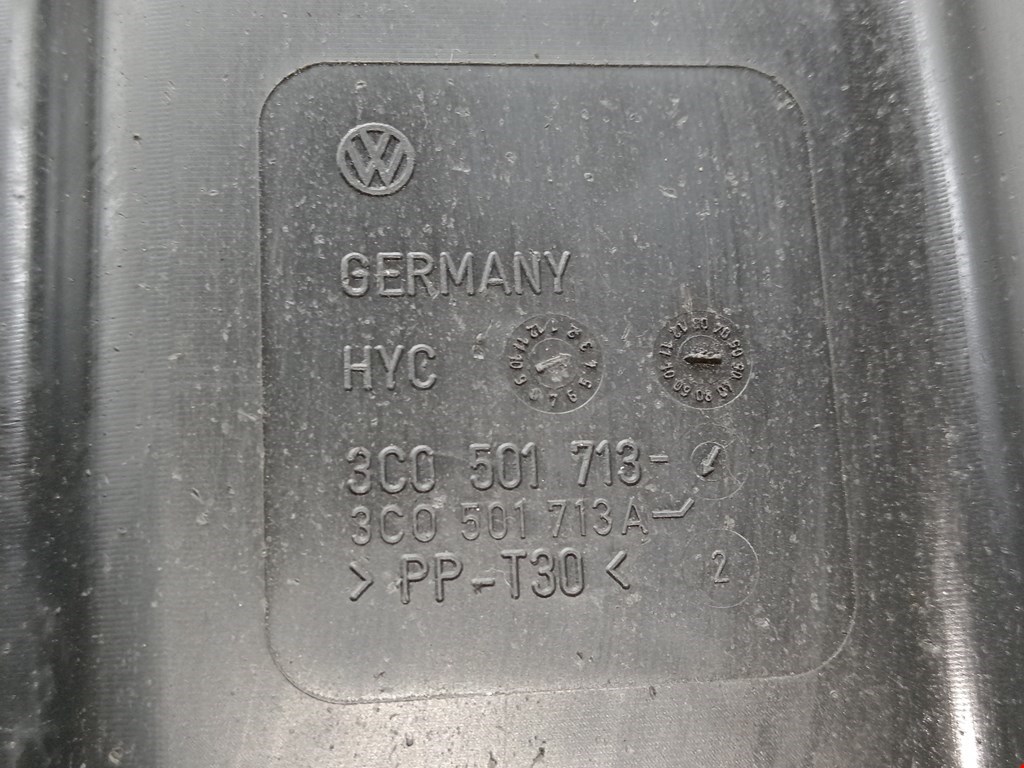 Защита антигравийная VOLKSWAGEN Passat B7 2011-2015