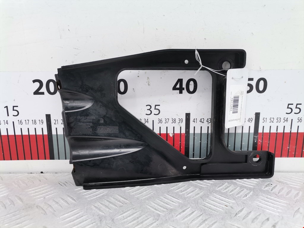 Кронштейн заднего бампера левый правый BMW 1er E81\E87 2004-2011