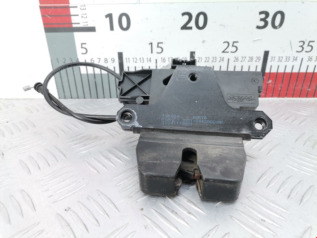 Замок багажника (крышки двери) FORD C-MAX 2003-2010