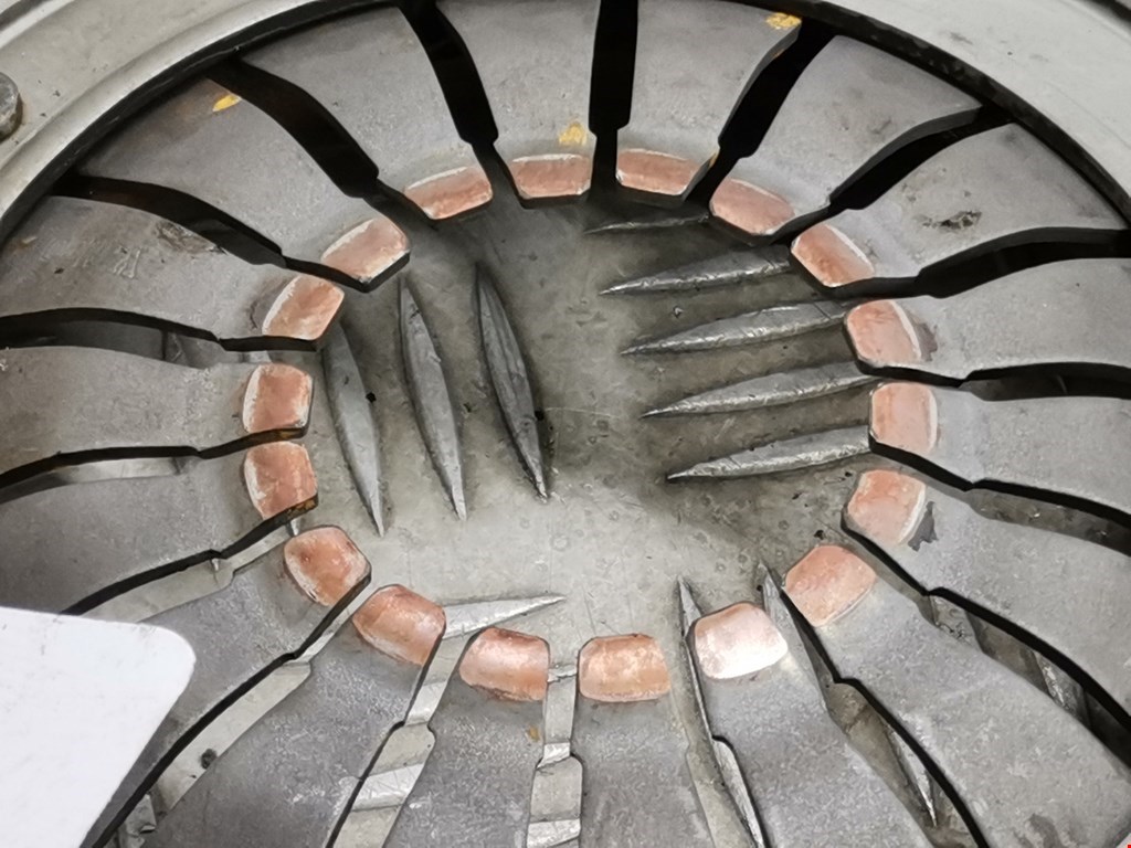 Маховик (демпфер сцепления) OPEL Astra F 1991-2000