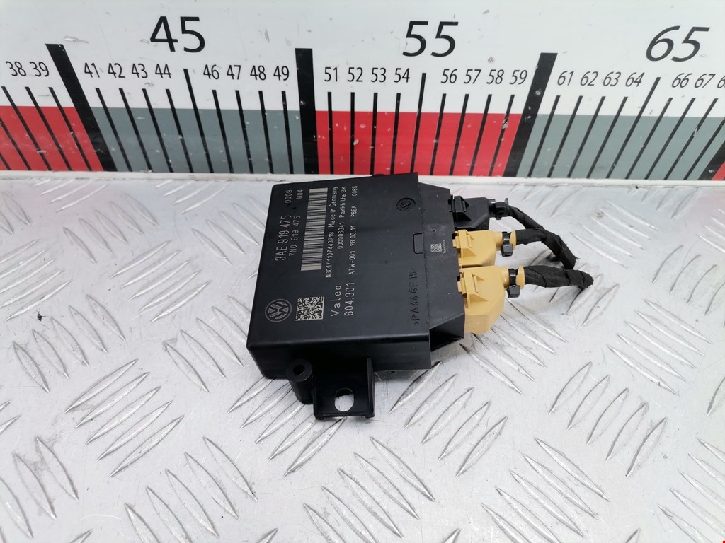 Блок управления парктрониками VOLKSWAGEN Passat B7 2011-2015