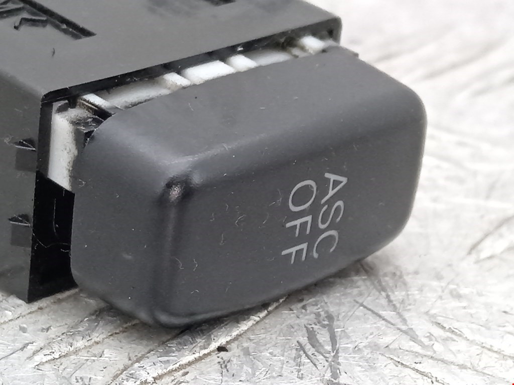 Кнопка антипробуксовочной системы MITSUBISHI Pajero IV 2006-2022