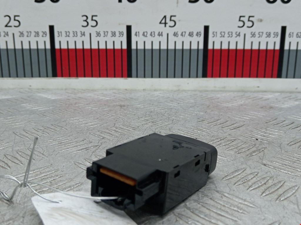 Кнопка антипробуксовочной системы MITSUBISHI Pajero IV 2006-2022