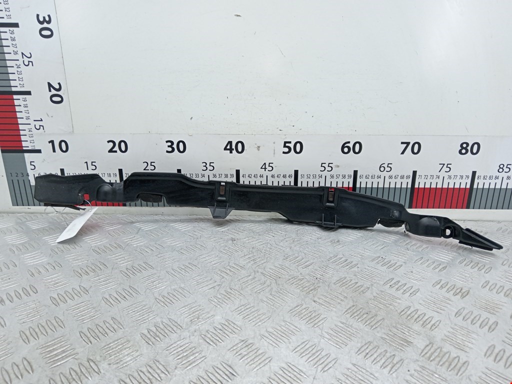 Локер (подкрылок) передний левый MITSUBISHI Pajero IV 2006-2022