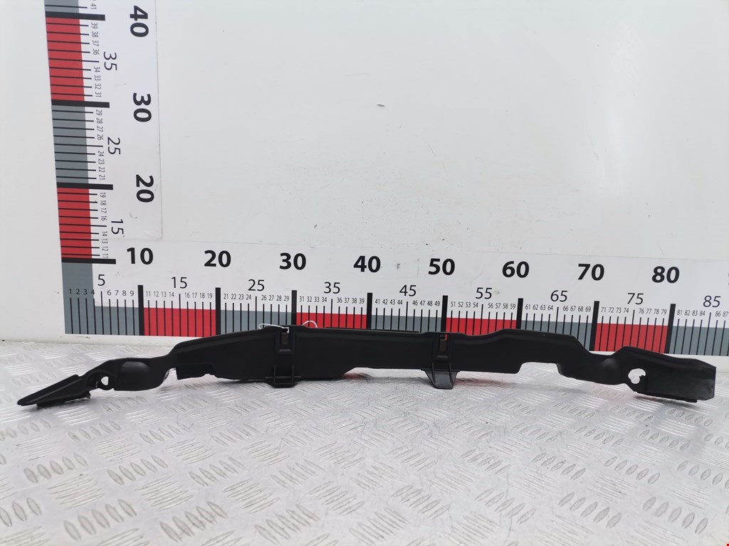 Локер (подкрылок) передний правый MITSUBISHI Pajero IV 2006-2022