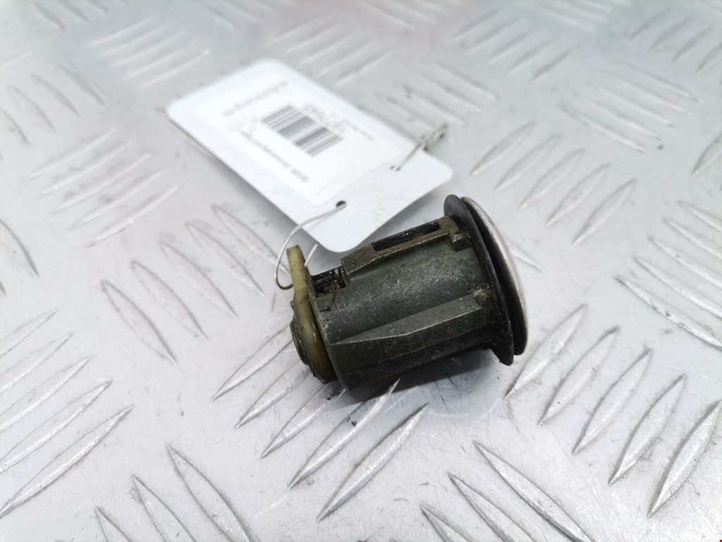 Вставка замка багажника CITROEN Berlingo 1996-2012