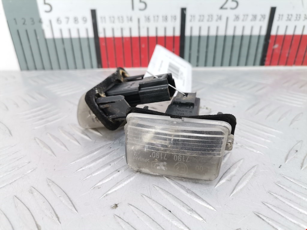 Фонарь подсветки номера CITROEN Berlingo 1996-2012