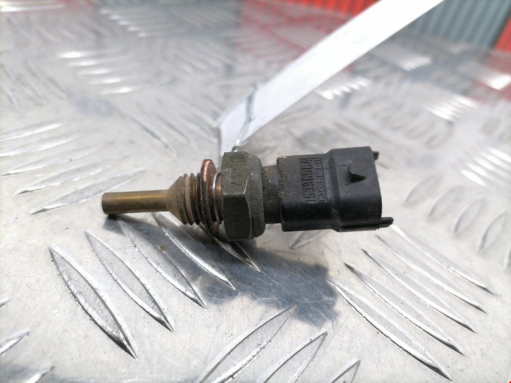 Датчик температуры охлаждающей жидкости Opel Astra H (2004-2014)