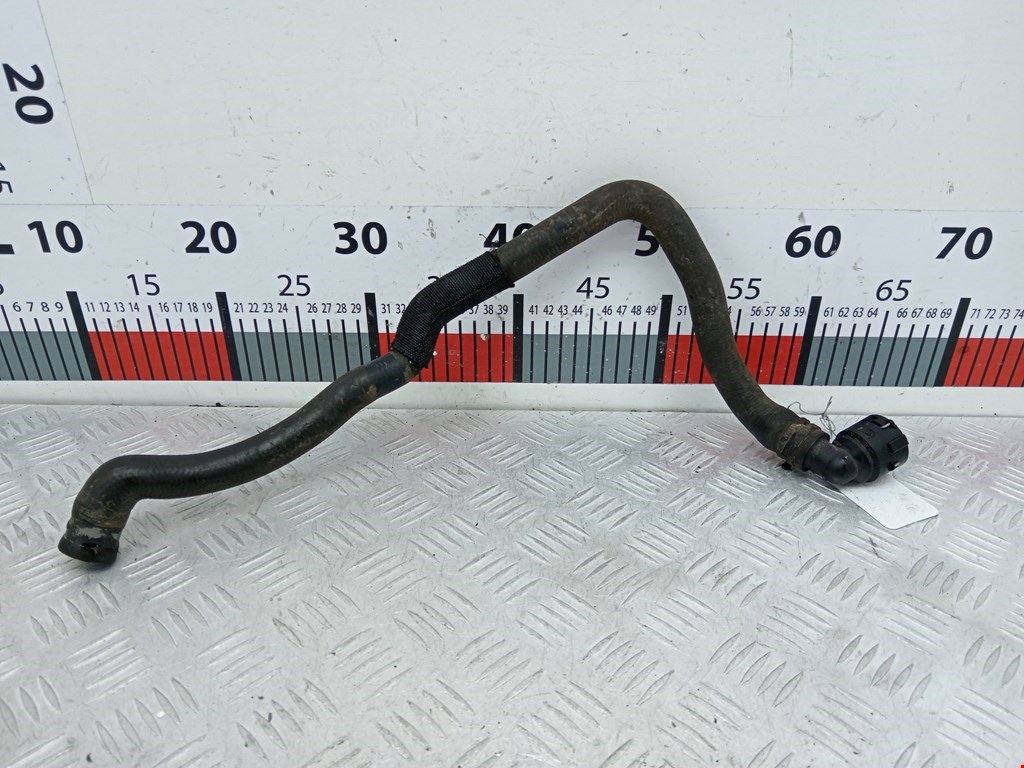 Патрубок отопителя VOLKSWAGEN Passat B7 2011-2015
