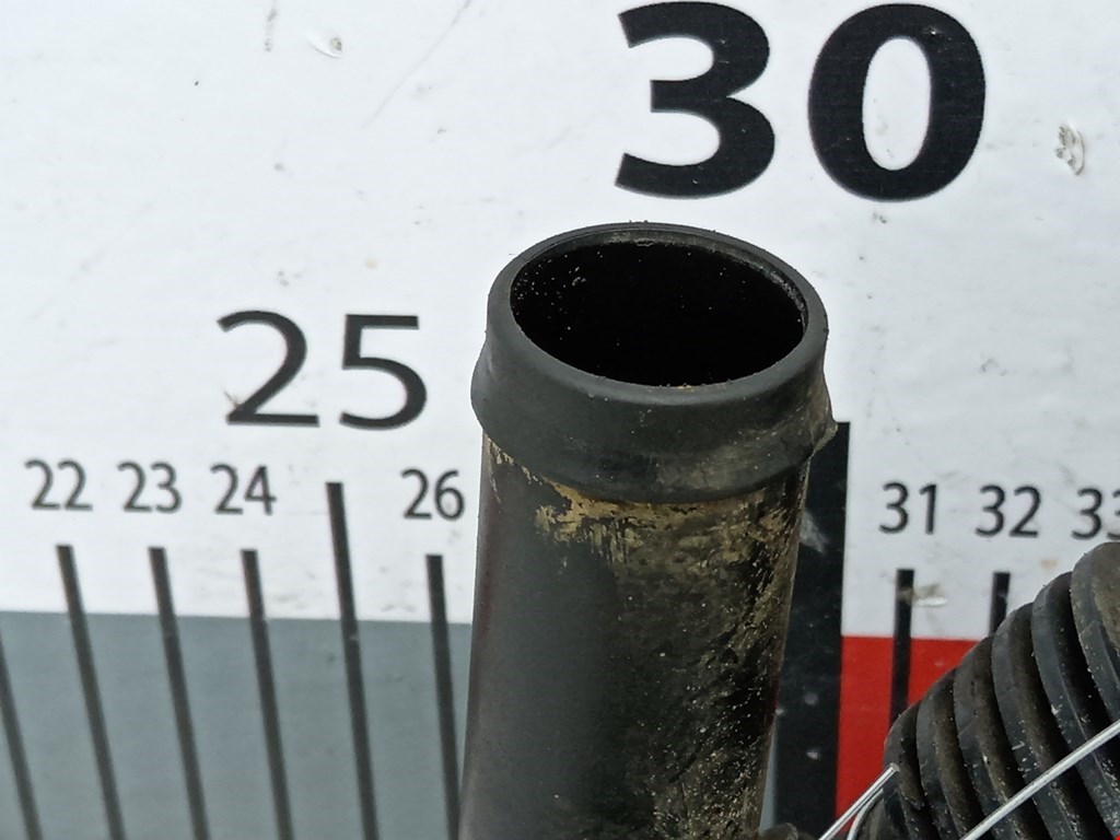 Патрубок воздушного фильтра VOLKSWAGEN Passat B7 2011-2015