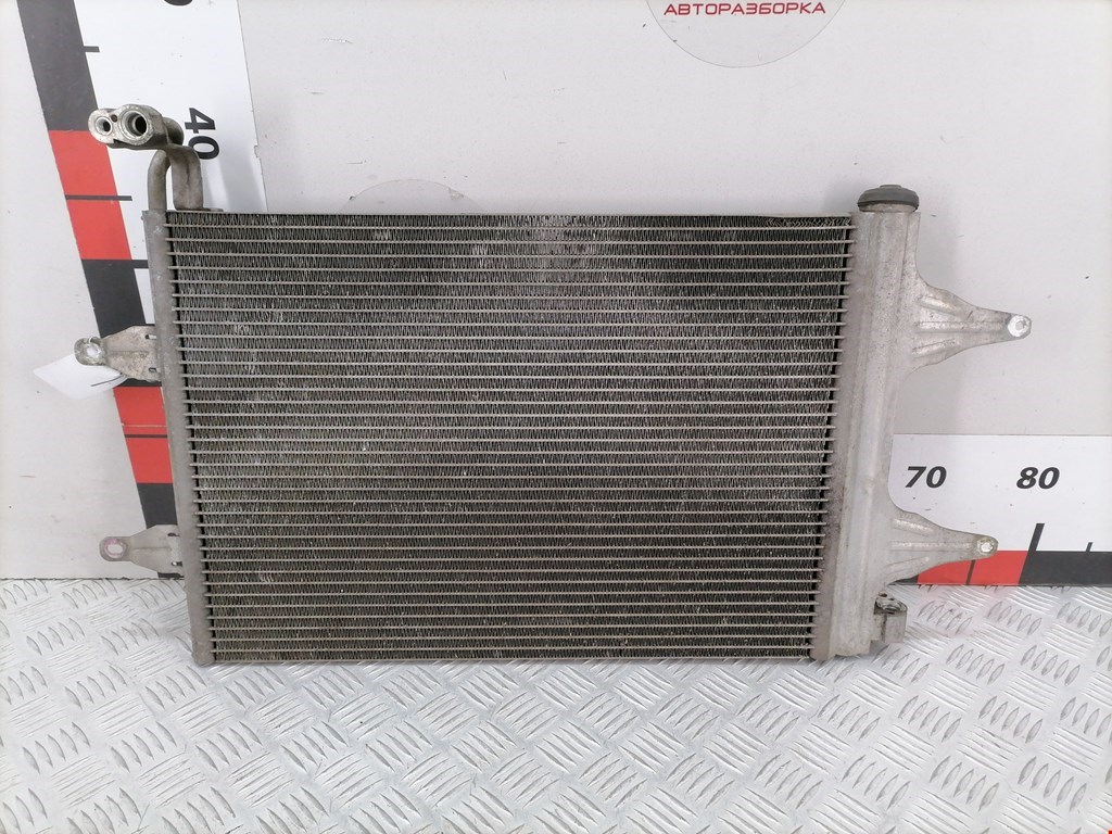 Радиатор кондиционера Volkswagen Polo 4 (2001-2009)