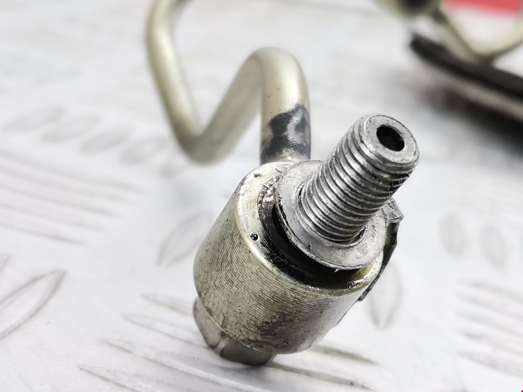 Трубка топливная TOYOTA Avensis 2003-2008