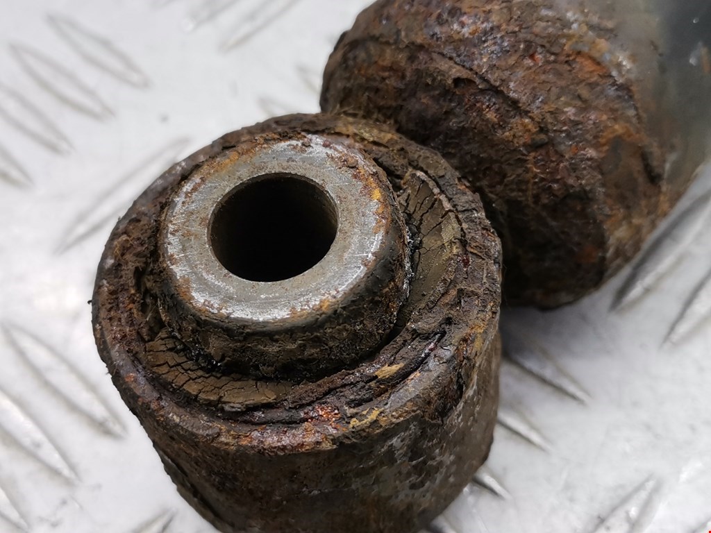 Амортизатор задний левый RENAULT Koleos HY 2008-2016