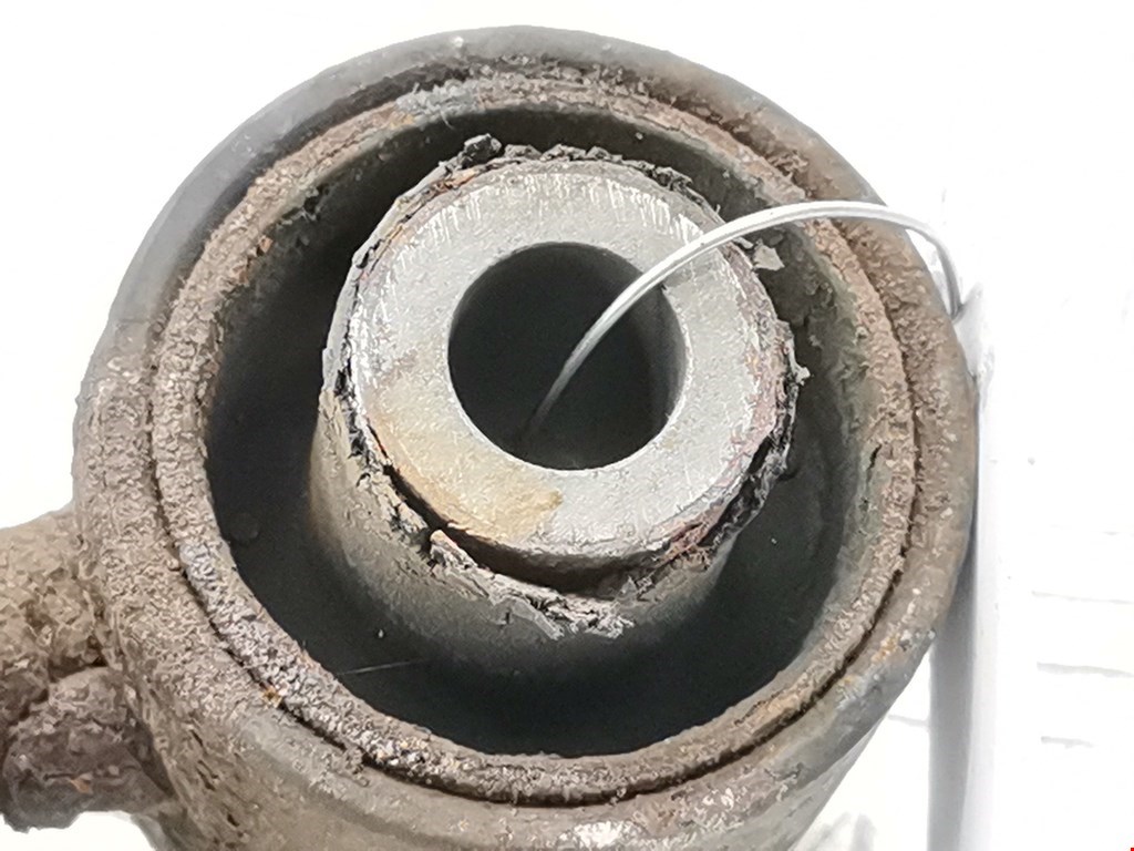 Амортизатор задний левый RENAULT Koleos HY 2008-2016