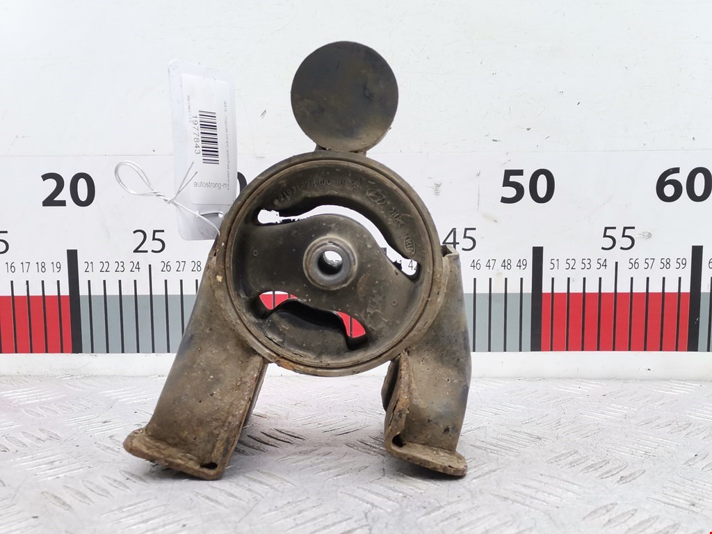 Подушка (опора) крепления двигателя Kia Ceed 1 (ED) (2006-2012)