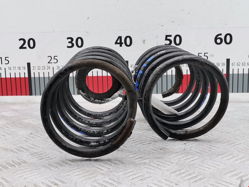 Пружина задняя левая/правая OPEL Corsa D 2006-2014