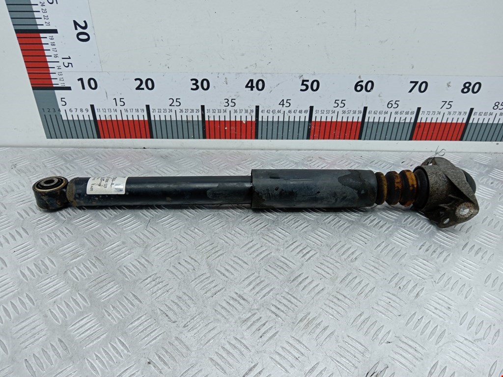 Амортизатор задний правый VOLKSWAGEN Passat B6 2005-2011