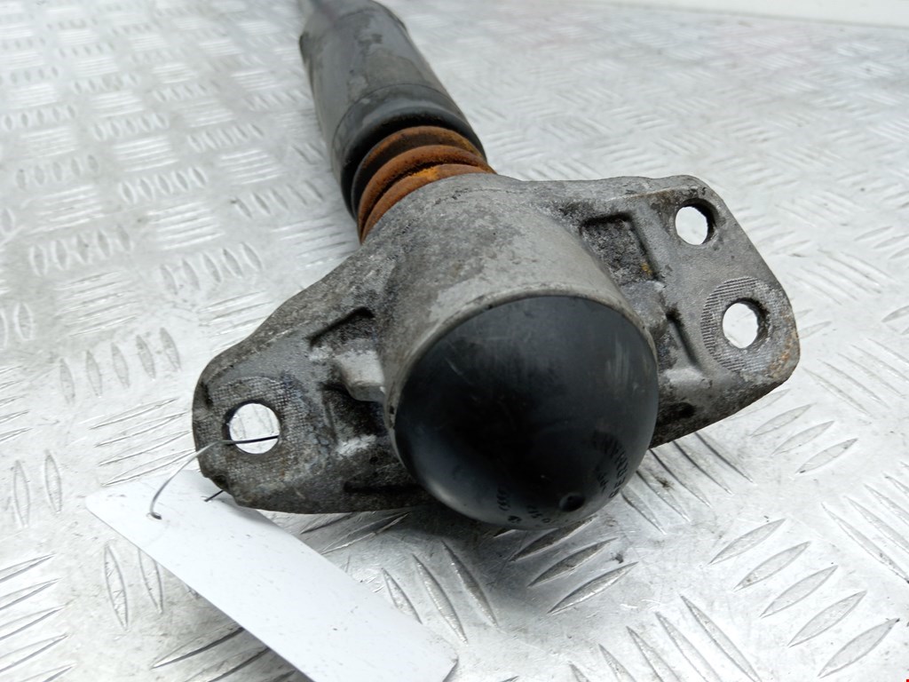 Амортизатор задний правый VOLKSWAGEN Passat B6 2005-2011