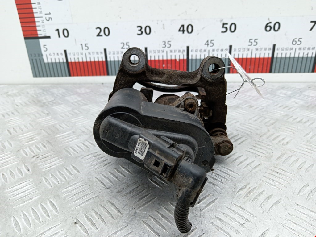 Суппорт задний правый VOLKSWAGEN Passat B6 2005-2011