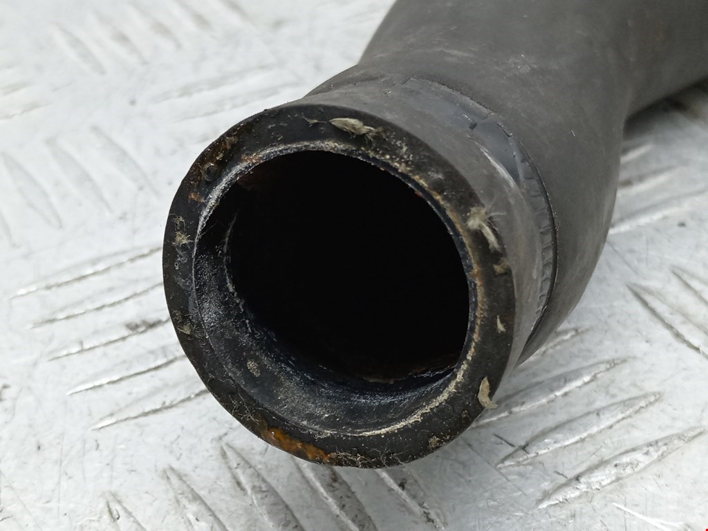 Патрубок VOLVO XC90 2002-2014