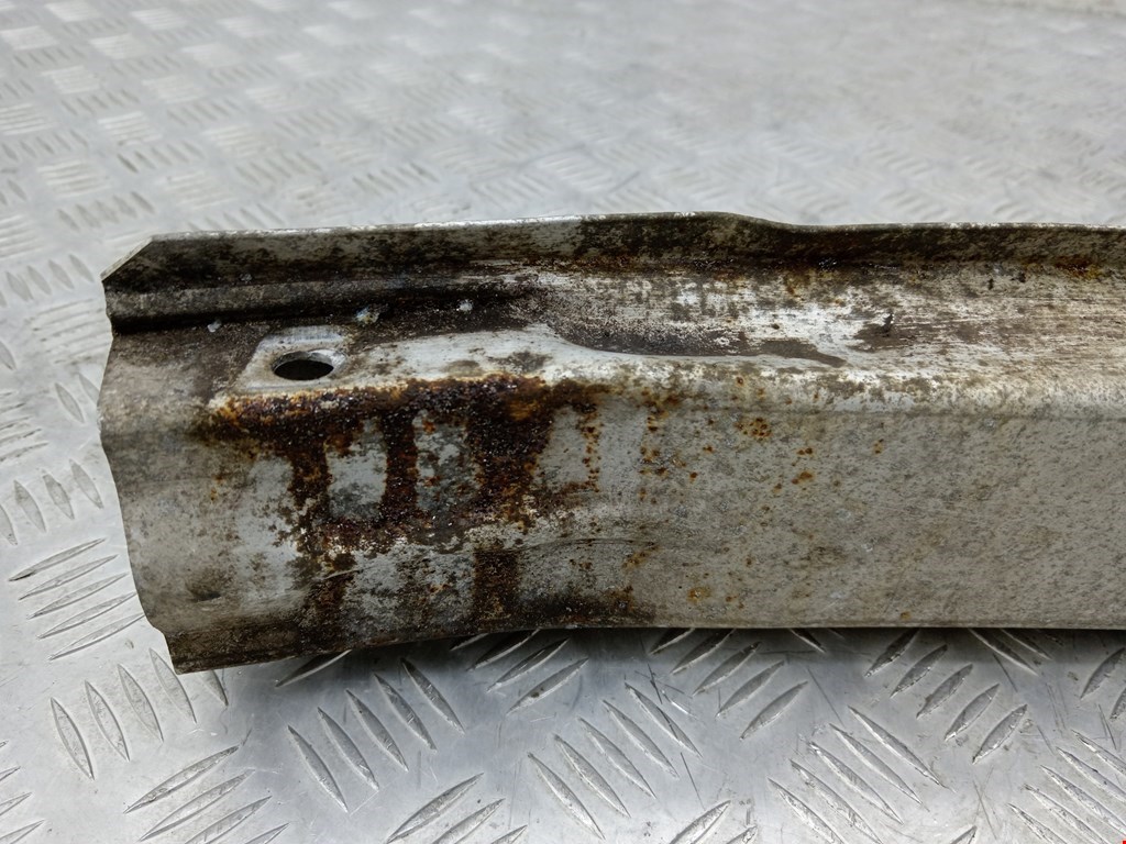 Усилитель переднего бампера (передний) OPEL Corsa D 2006-2014