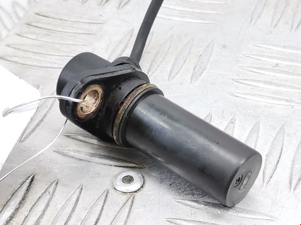 Датчик положения коленвала SKODA Fabia MK2 5J 2007-2014