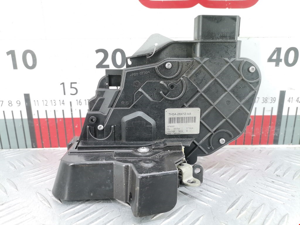 Замок багажника (крышки двери) LAND ROVER Freelander II 2006-2014