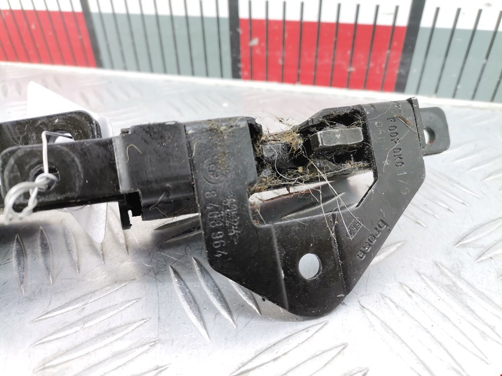 Замок багажника (крышки двери) BMW X5 E53 1999-2006